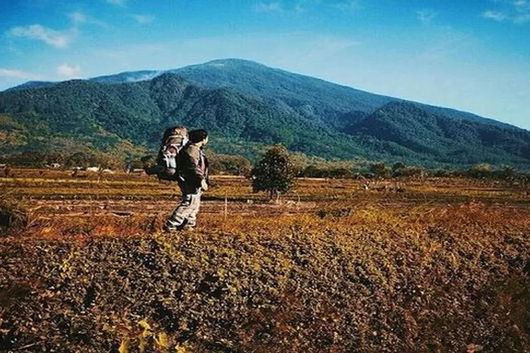 Beberapa Destinasi Wisata Paling Hits Di Kuningan Bagian 3, Salah ...