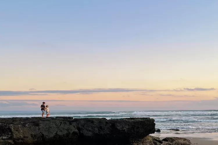 Indahnya Sunset di Wisata Pantai Dekat Daerah Samarinda,Membuat Libur Akhir Pekan Kamu Lebih Menarik (Foto/Istimewa.)