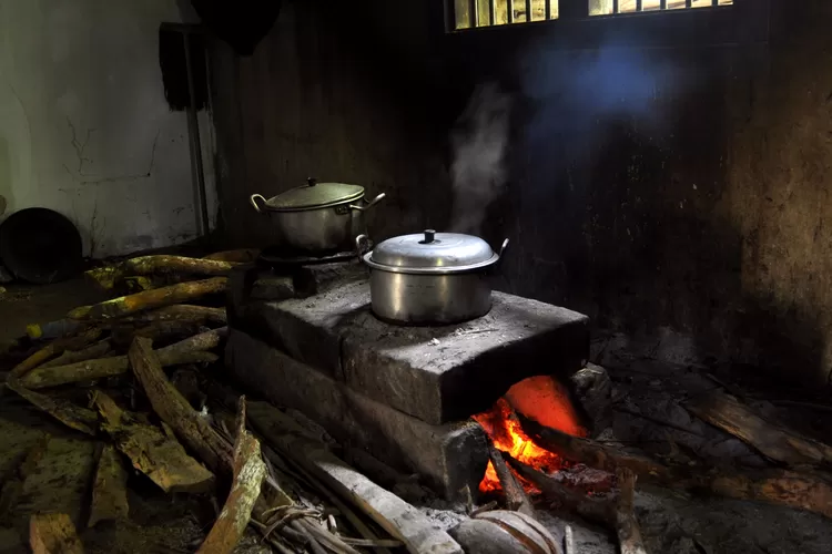 Jangan Lupakan Ini Alat Masak Tradisional Yang Mungkin Belum Pernah Kamu Lihat Ayo Semarang 6300