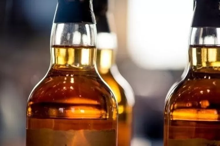 ilustrasi botol miras   (Pinterest)