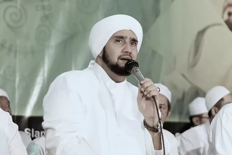 Lirik Padang Bulan Beserta Terjemahannya Sholawat Yang Dibawakan Oleh Habib Syech Bin Abdul