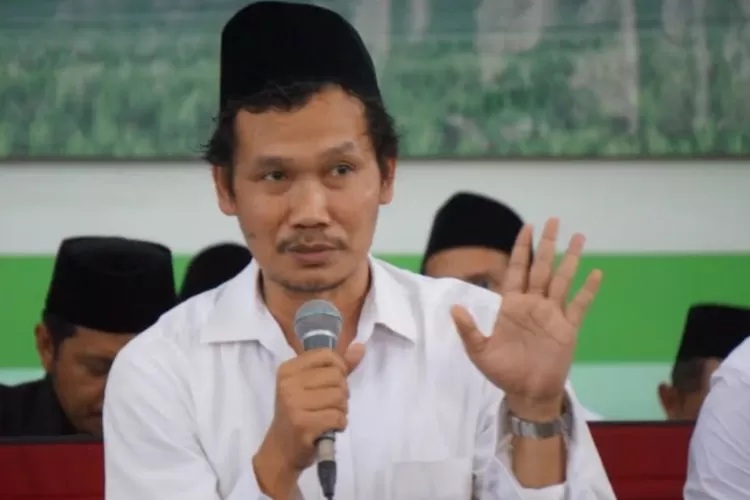 Gus Baha Rutinkan Membaca Bacaan Doa Pelunas Hutang Ini Setelah Habis