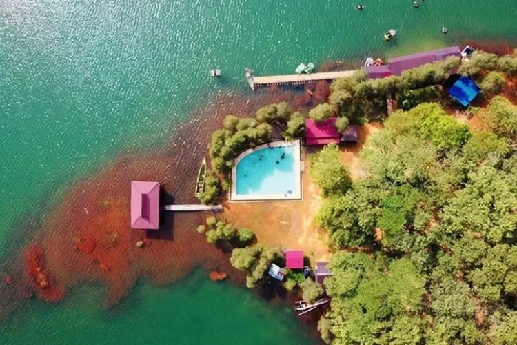  Inspirasi spot foto keren di destinasi wisata alam Danau Seran Banjarbaru (Instagram @ rvtorys)