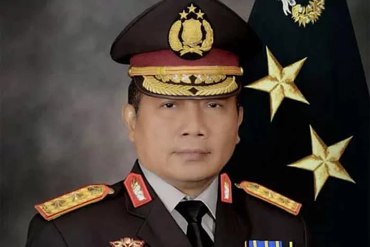 Profil Dan Biodata Irjen Pol Toni Harmanto, Kapolda Jatim Pengganti ...