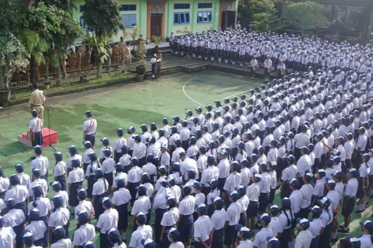 Contoh Amanat Pembina Upacara Hari Santri Nasional 22 Oktober 2022 ...