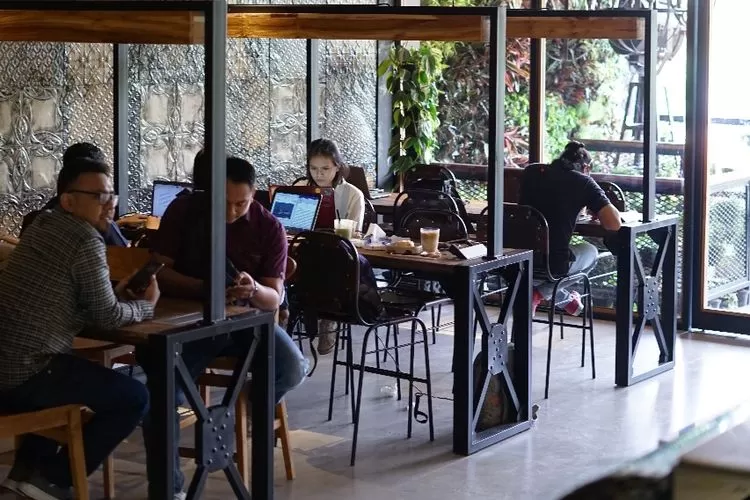 Kafe Malang Untuk Nugas, Cozy Dan Nyaman Ini Listnya - Klik Times