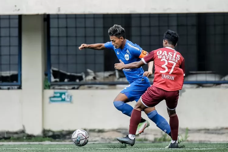 Hari Nur Yulianto mencetak gol saat melawan Persijap Jepara.  (PSIS)