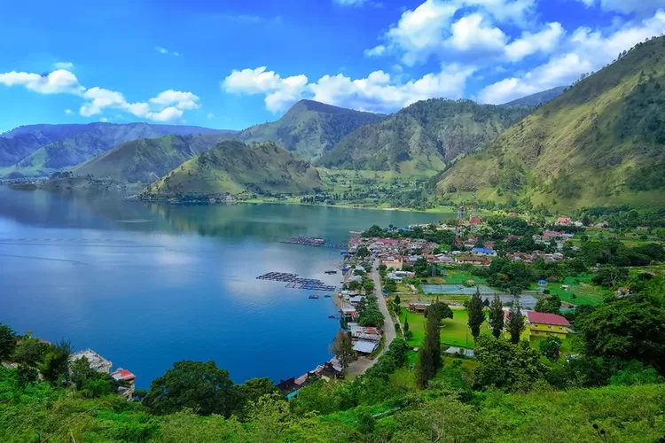 Pesona Danau Vulkanik Terbesar Dunia Danau Toba Sumatera Utara, Surga ...