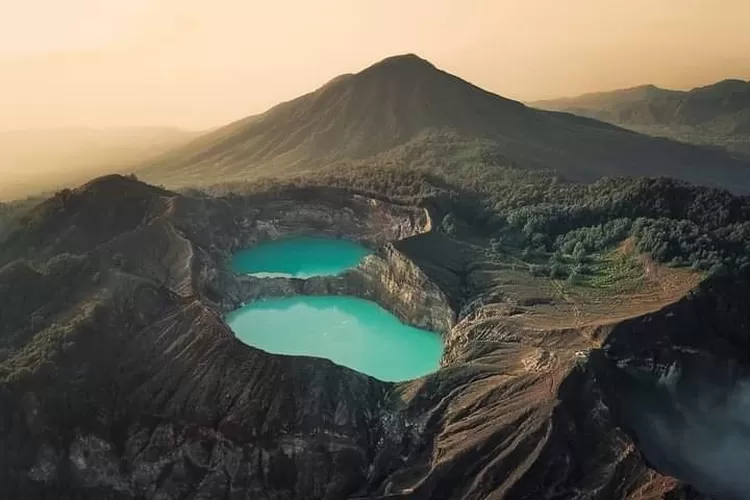 Wajib Berkunjung Ke NTT! Ini Beberapa Tempat Wisata Menarik Di NTT ...