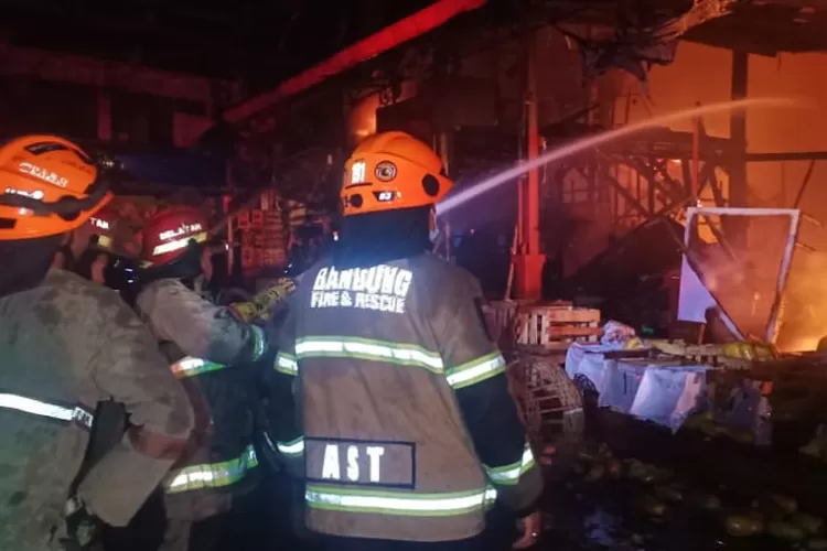 Ilustrasi Kebakaran di Bandung akibat tabung gas bocor melukai lima orang. (Foto: Humas Diskar PB Kota Bandung)