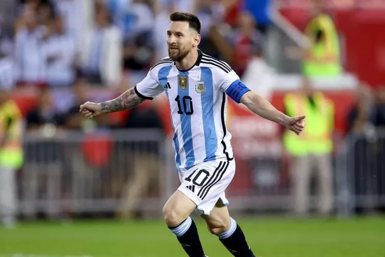 Messi Akan Main Hari Ini! Prediksi Line Up Argentina vs Saudi Arabia, Calon Juara Piala Dunia (Instagram @Messioptimus)