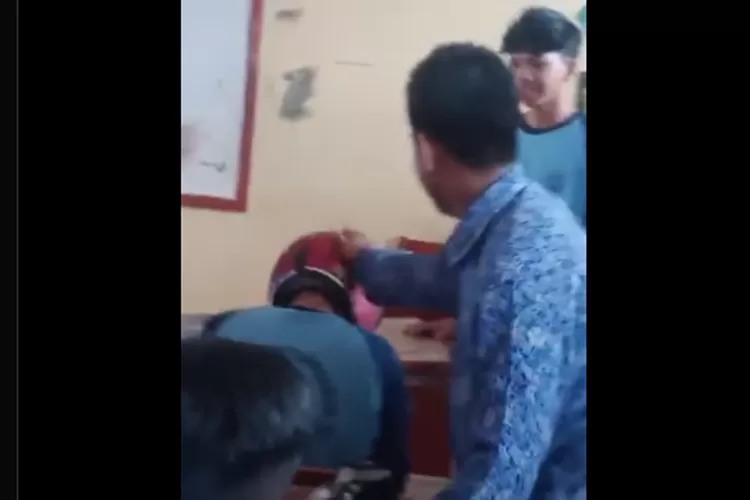 Kembali Viral! Siswa SMP Plus Baiturrahman Dibully Sampai Dibawa Ke RS ...