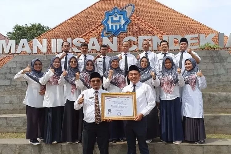 Inilah 13 SMA-MA Terbaik Di Banten Berdasarkan Nilai UTBK 2022 Terbaru ...