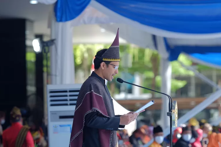 Teks Pidato Amanat Pembina Upacara Peringatan Hari Guru Nasional 2022 ...