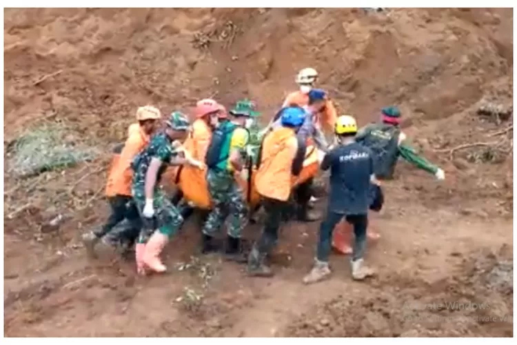 Masih Ada 14 Korban Hilang Saat Gempa Cianjur, Tim SAR Evakuasi ...