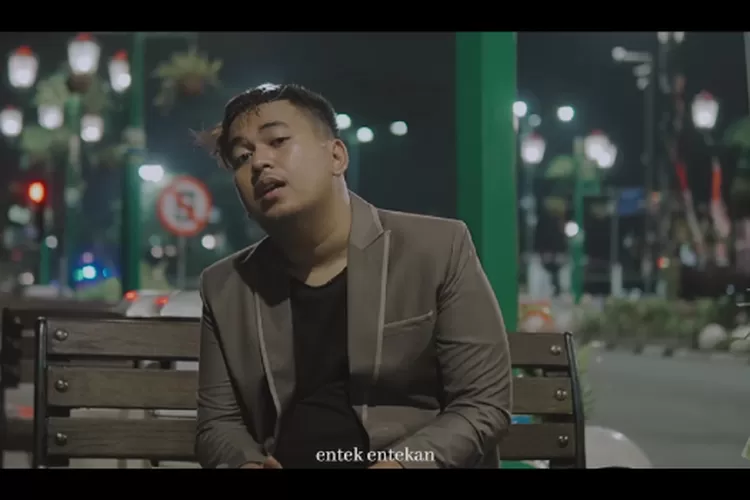 Lirik Lagu 'Rungkad' - VICKY PRASETYO, Rungkad Entek Entek an 