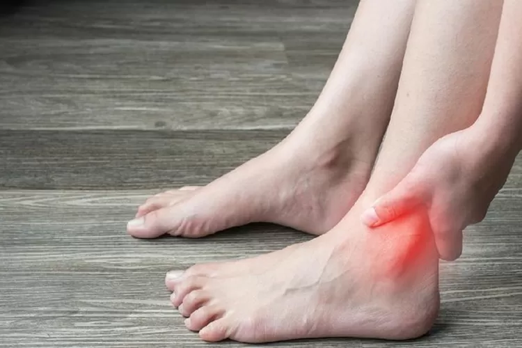 Ini dia gejala  penyakit asam urat.