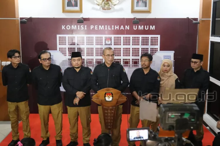 KPU Tetapkan 17 Partai Politik Nasional Sebagai Peserta Pemilu 2024 ...