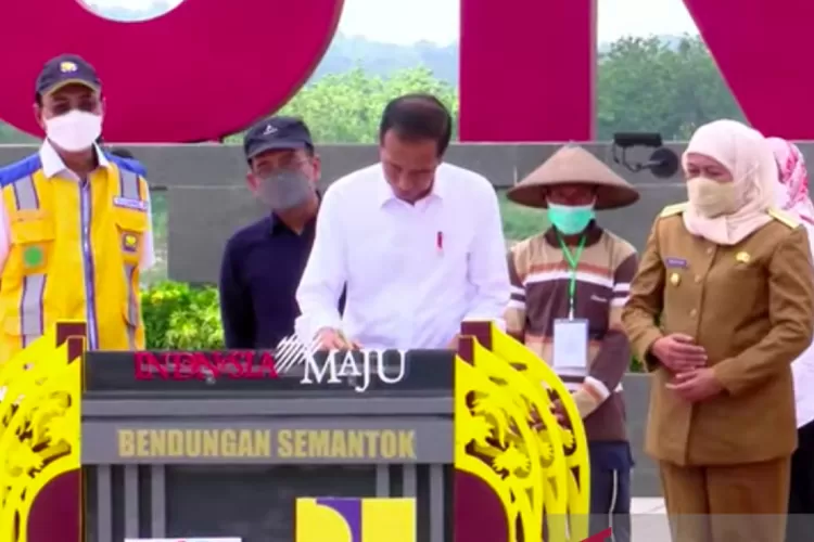 Presiden Jokowi Resmikan Bendungan Semantok Di Nganjuk: Air Adalah ...