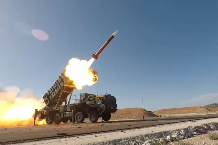 Israel kirimkan 90 rudal Patriot buatan Amerika ke Ukraina, IDF sebut dapat desakan dari Kyiv (Tangkapan layar YouTube Military Circle)