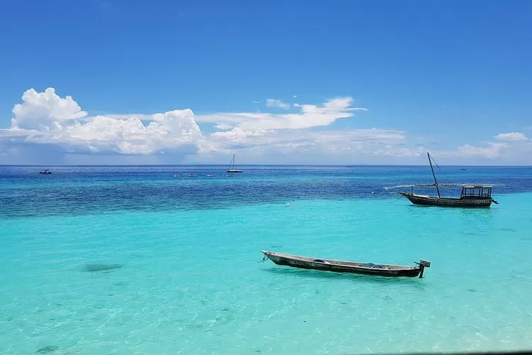 25 Pantai Terbaik Di Dunia Yang Cocok Untuk Tujuan Liburan Tahun Baru ...