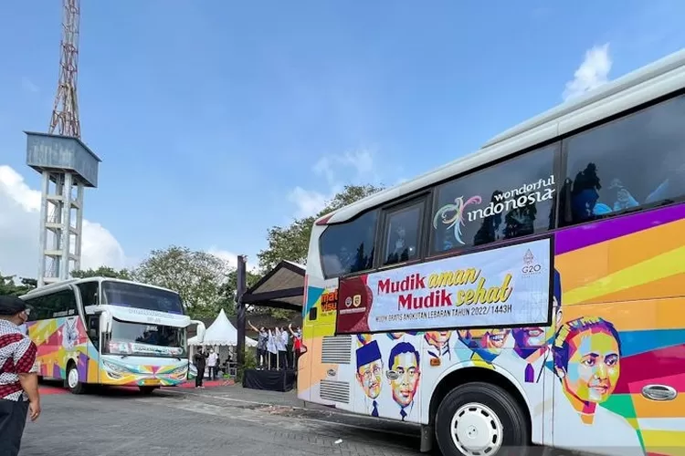 Ilustrasi: Pemberangkatan bus program mudik gratis Kementerian Perhubungan dari Terminal Giwangan menuju Jakarta, Minggu. ( ANTARA/Eka AR)