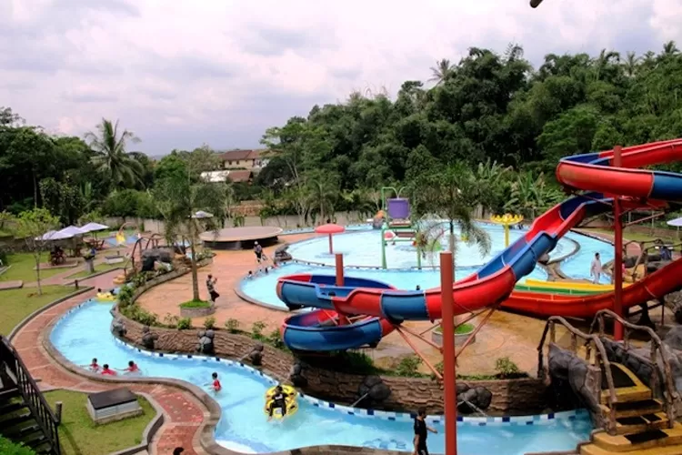 Menjelajahi Keindahan Alam di Cibalung Happy Land, Destinasi Wisata Keluarga Terbaik di Bogor untuk Akhir Tahun (Foto/Insiden 24.)