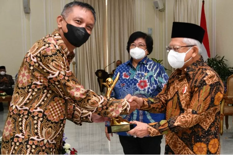 Keren Danone Indonesia Terima Proper Emas Lima Kali Untuk Pabrik Aqua