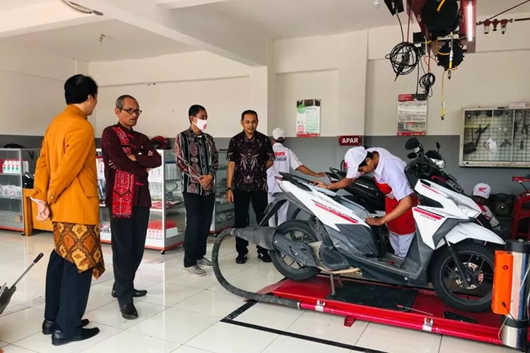 5 Alasan Kenapa Harus Servis Motor Honda Di Ahass Ayo Semarang