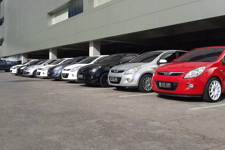 CEK Harga Mobil Bekas Hatchback Dengan Tarif Murah Di Tahun 2023 Mulai ...