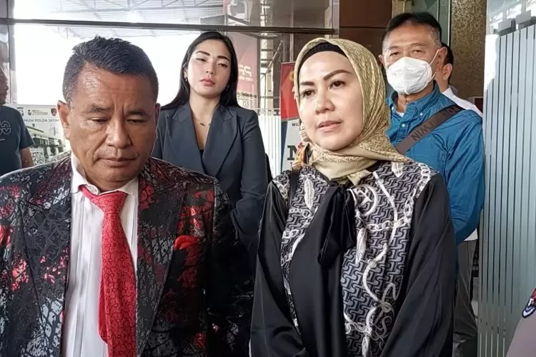 Ferry Irawan Cemburu Saat Venna Melinda Kembali Ke Dunia Politik ...