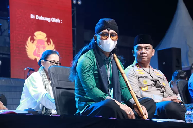 Ngaji Kebangsaan Bareng Gus Miftah di depan Pasar Bantul.  (Humas Pemkab Bantul)