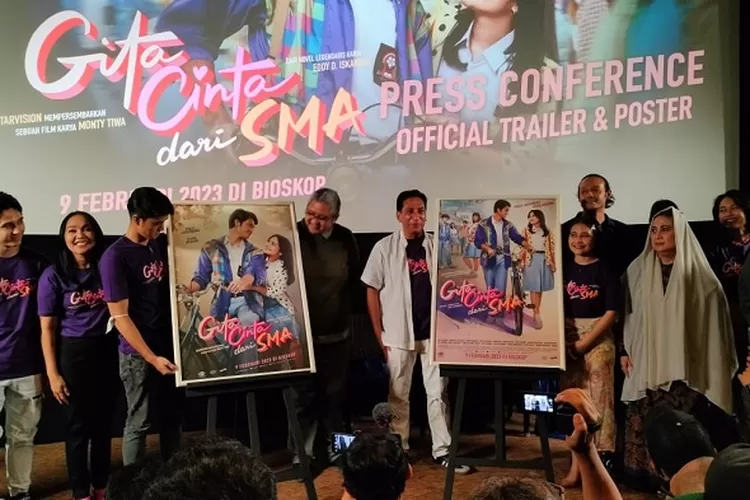 Film Gita Cinta Dari Sma Hadirkan Kenangan Bersama Bintang Muda Prilly Latuconsina Dan Yesaya 