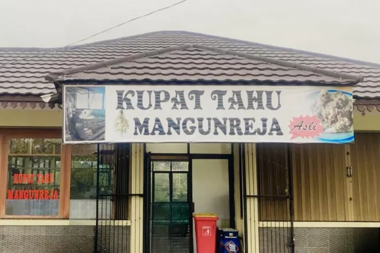 Gurihnya Kupat Tahu Mangunreja Yang Melegenda, Wisata Kuliner Nikmat ...