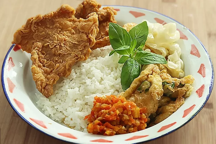 Ternyata Begini Cara Membuat Kulit Ayam Krispi Yang Renyah Banget