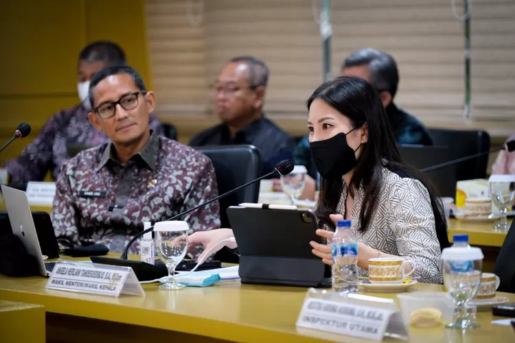 Angela Tanoesoedibjo: Buka Lapangan Kerja Dan Kembangkan Ribuan Desa ...