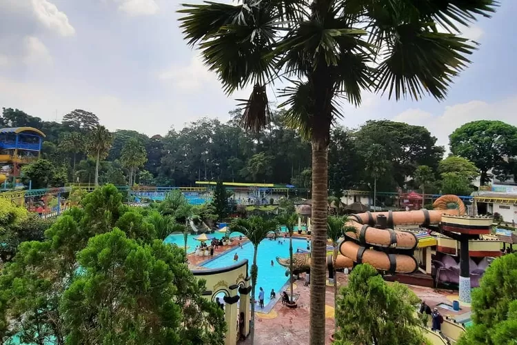 Karang Setra Waterland, salah satu destinasi wisata legendaris di Kota Bandung (Instagram @karangsetra_waterland)