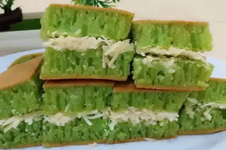 Lembut Legit Dan Wangi Meski Tanpa Telur Resep Martabak Manis Pandan Ala Chef Devina Hermawan