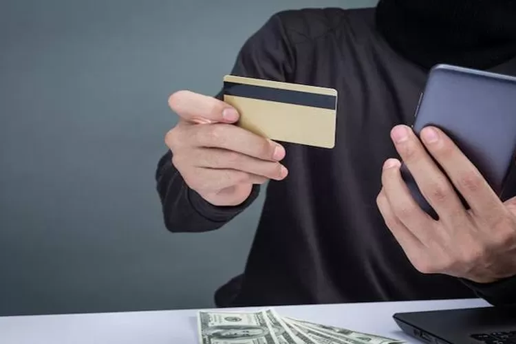 Ilustrasi Pembobolan rekening melalui SIM Card  (ilustrasi (freepik))