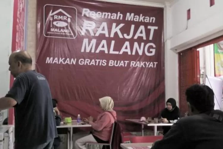 Roemah Makan Rakjat (RMR) Malang: Simbol Solidaritas dalam Berbagi Makanan Gratis