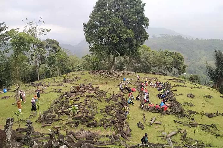 Situs Cagar Budaya Gunung Padang Cianjur Peradaban Kuno Tertua Di Indonesia Radar Jabar