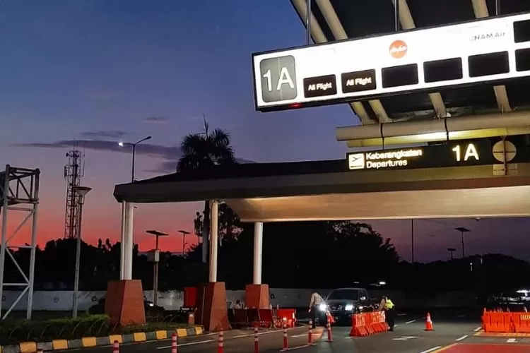 Bandara Soekarno Hatta Tangerang, salah satu sarana transportasi menuju destinasi wisata pilihan yang termegah dan terluas di Indonesia (Instagram @doani_6032)