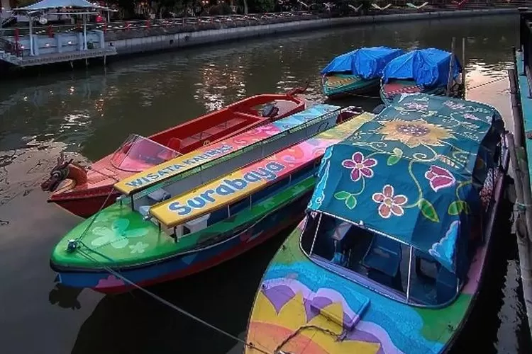 Tips Berkunjung Ke Wisata Perahu Kalimas Surabaya, Dijamin Berkesan ...