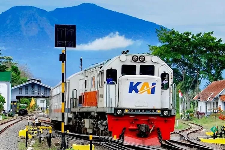 Jadwal Pemesanan Dan Keberangkatan Kereta Api Untuk Liburan NATARU 2024 ...