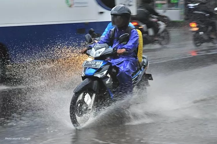 Bpbd Dki Jakarta Laporkan Rt Dan Ruas Jalan Ibu Kota Tergenang Banjir Dampak Hujan Deras