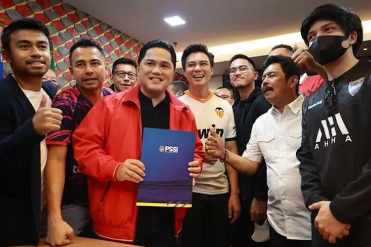 Profil Erick Thohir Dan 5 Janjinya Selaku Ketua Umum PSSI Periode 2022 ...