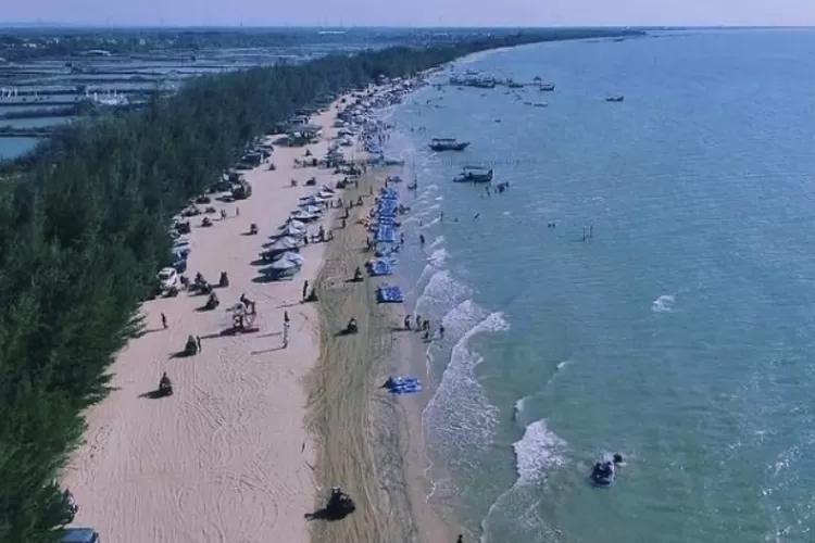 Pantai Karang Jahe 