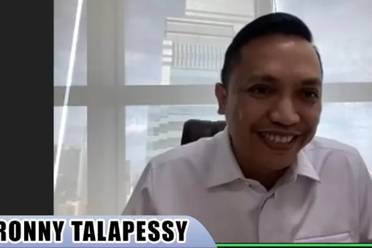 Ronny Talapessy Di Atas Awan, Dulu Dihujat Dan Dibilang Amatir, Kini ...