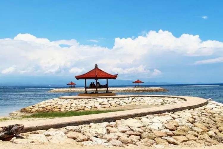 Pantai Sanur, Destinasi Wisata Pantai Kota Denpasar, Bali - Berita Tokoh