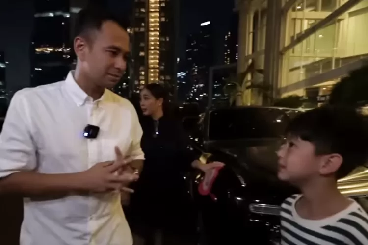 Rafathar dan Raffi Ahmad (Gorajuara.com/dok: Tangkapan Layar YouTube RANS Entertaiment)